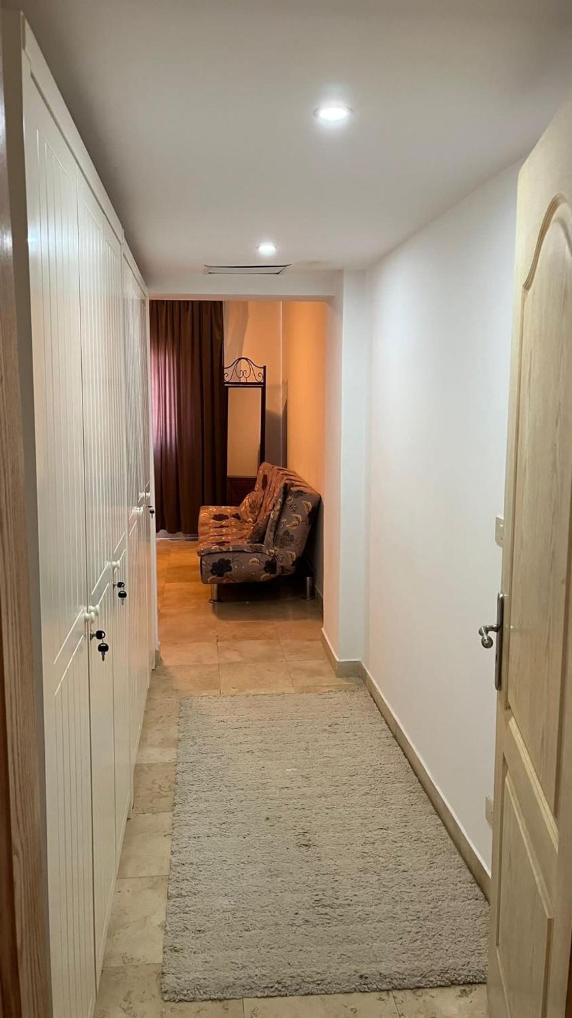 Esplanada Hotel Apartments Gurdaka Kültér fotó