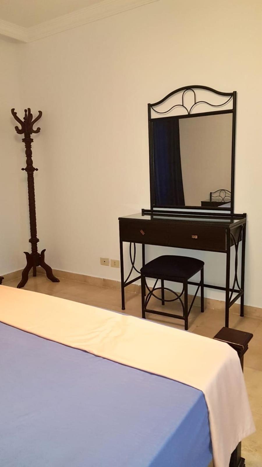 Esplanada Hotel Apartments Gurdaka Kültér fotó