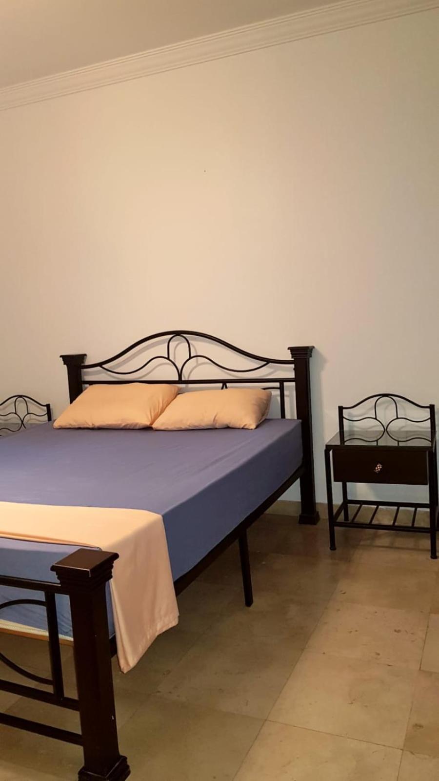 Esplanada Hotel Apartments Gurdaka Kültér fotó