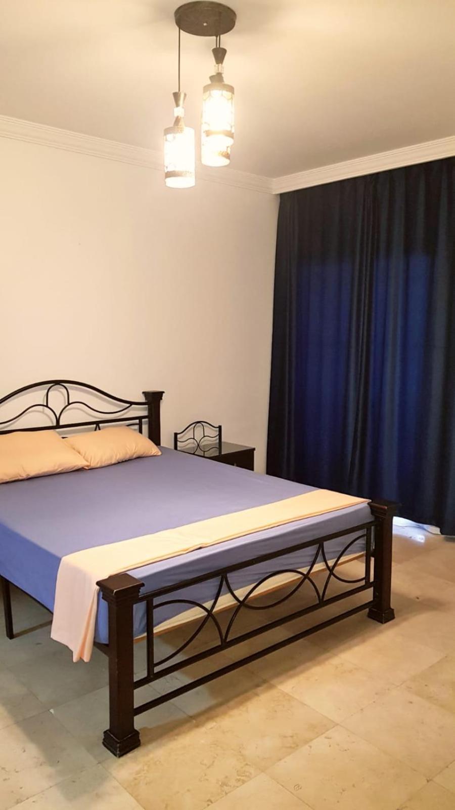Esplanada Hotel Apartments Gurdaka Kültér fotó