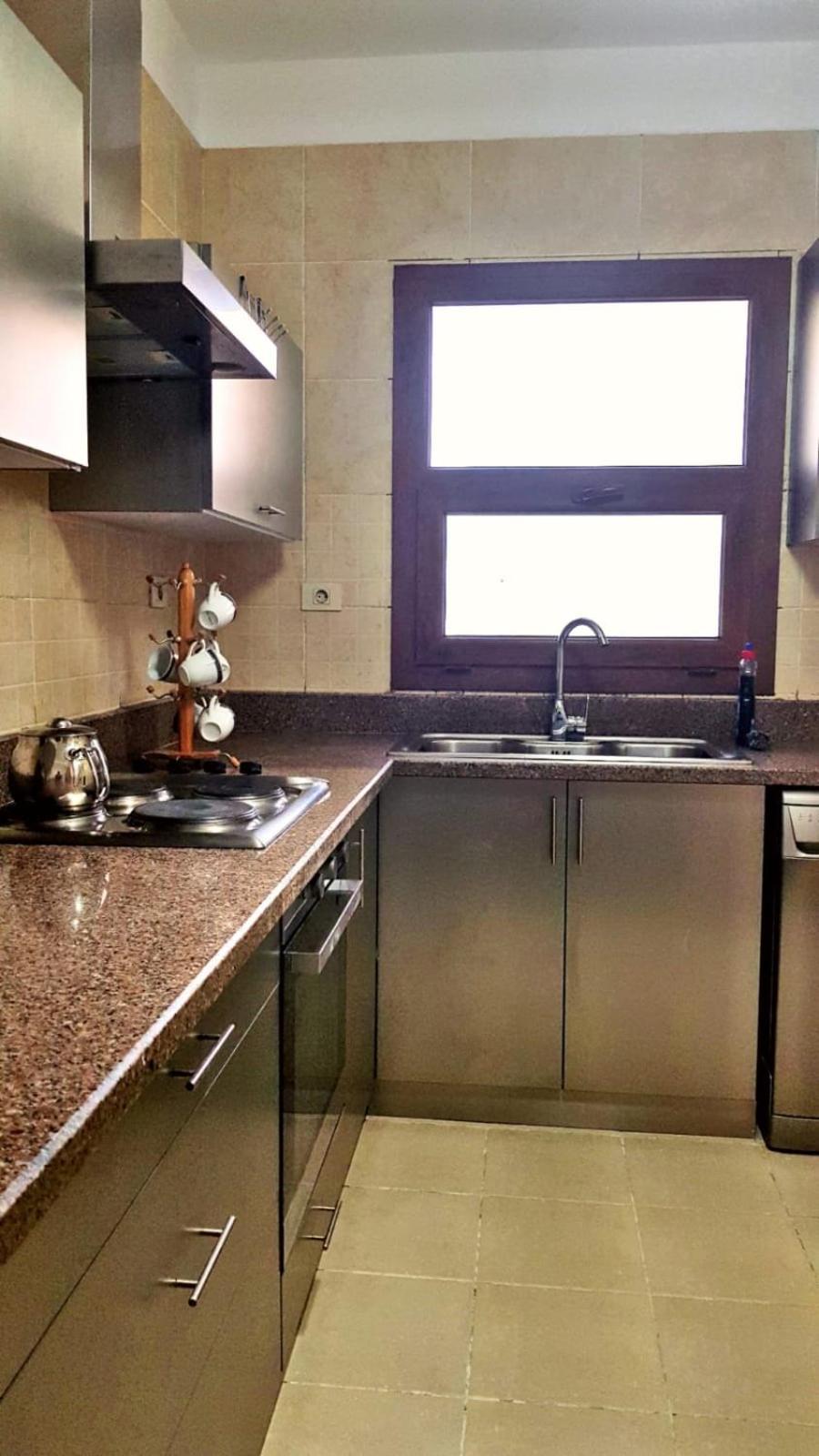 Esplanada Hotel Apartments Gurdaka Kültér fotó
