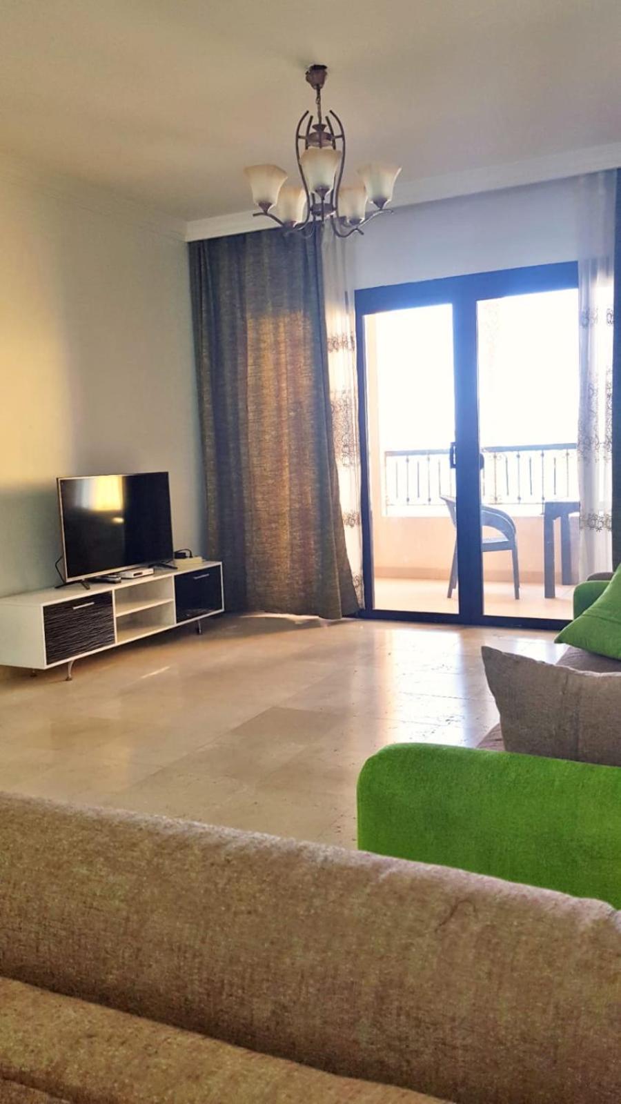 Esplanada Hotel Apartments Gurdaka Kültér fotó
